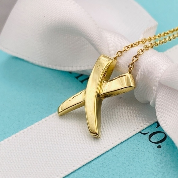 Tiffany & Co. Paloma Picasso 16mm medium Graffiti X Necklace 16” NICE WITH BOX - Picture 3 of 7